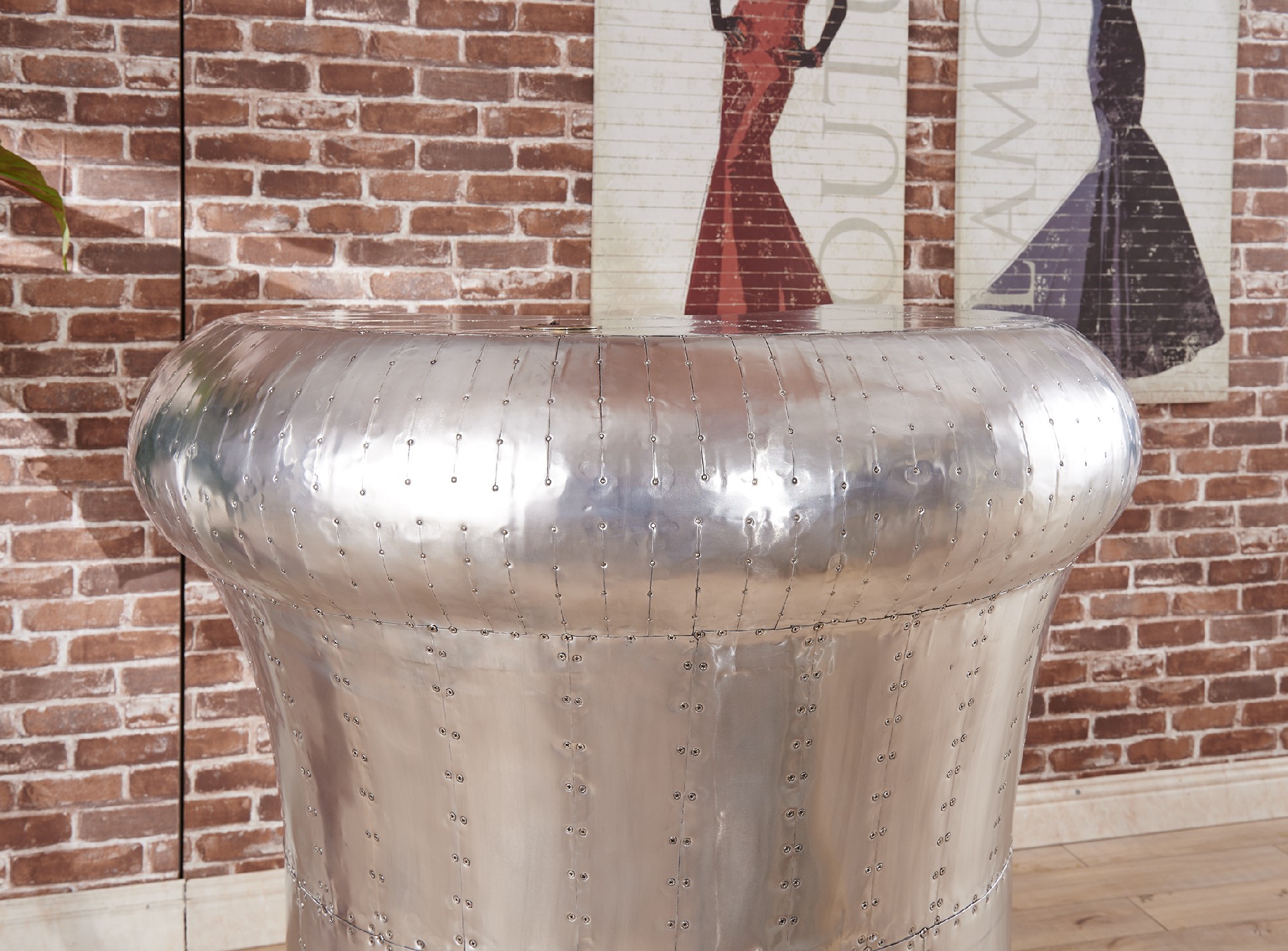 Bar Table T1069#