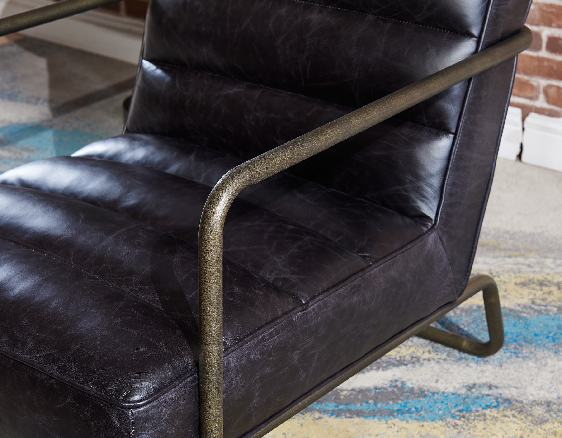 CHAIR C768