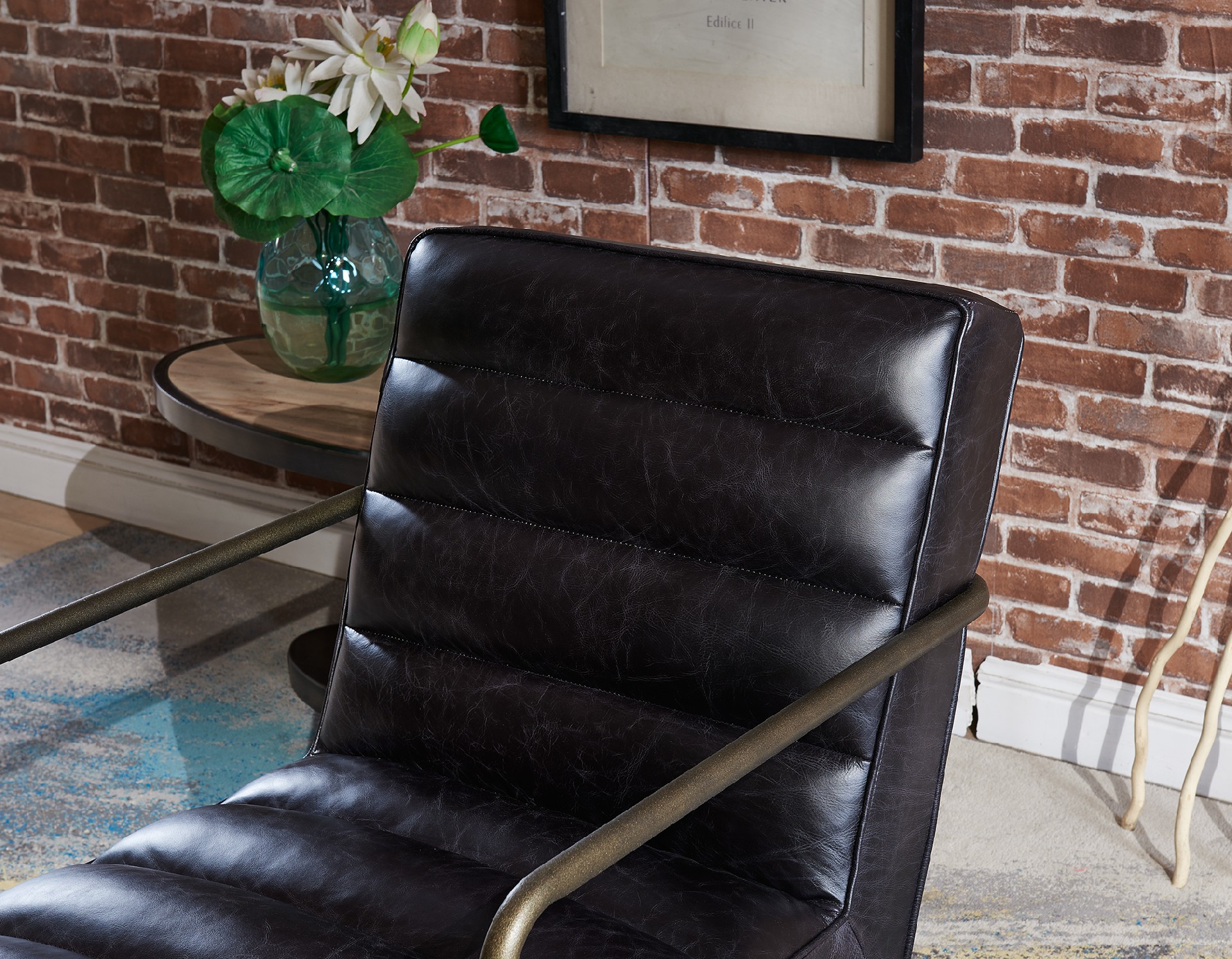 CHAIR C768